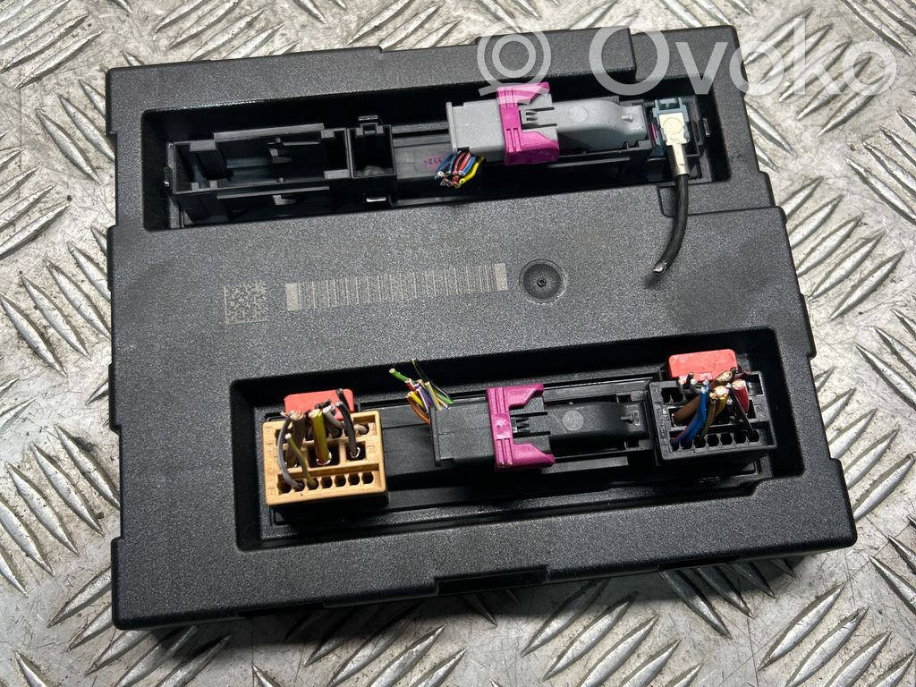 Audi A5 8T 8F Module confort 