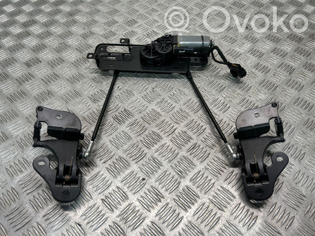 BMW 1 E82 E88 Stogo užraktas 