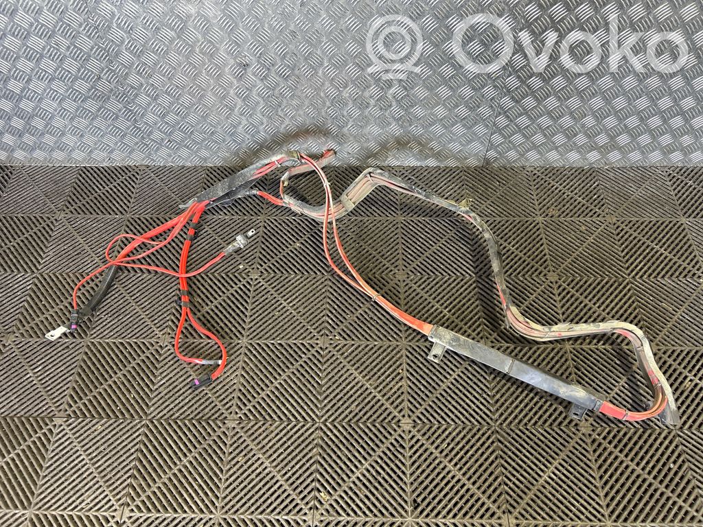 BMW 6 F12 F13 Pluskaapeli (akku) 
