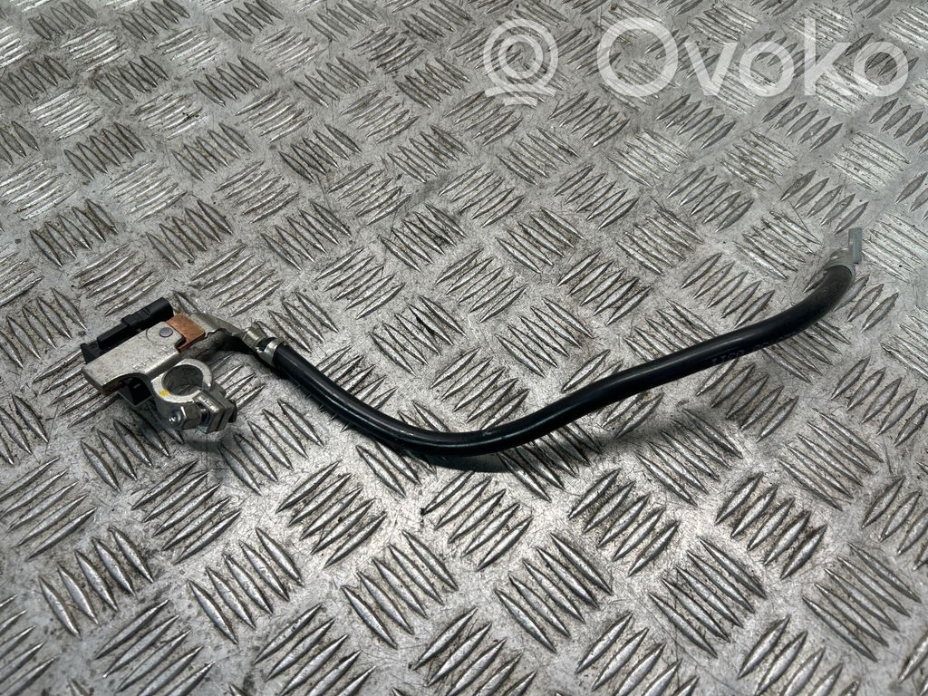 BMW X1 E84 Minusinis laidas (akumuliatoriaus) 