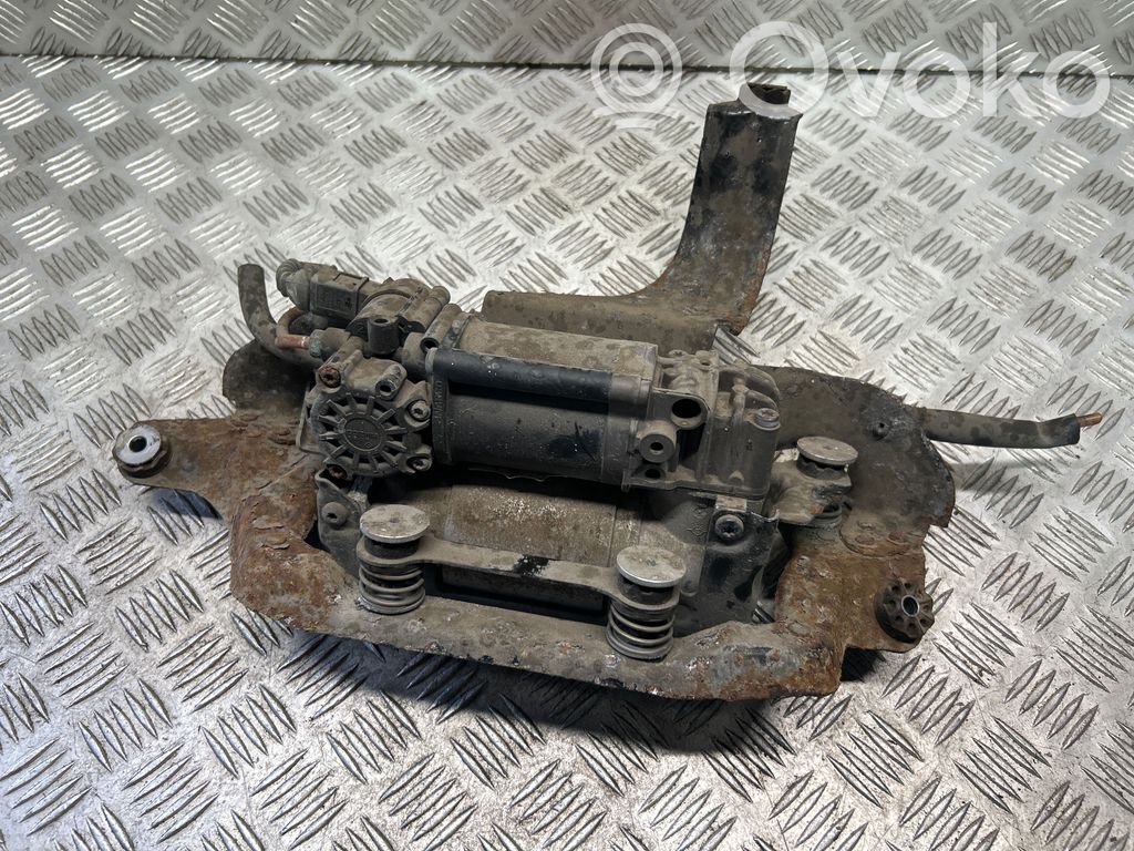 Audi A6 S6 C7 4G Gaisa kompresors 