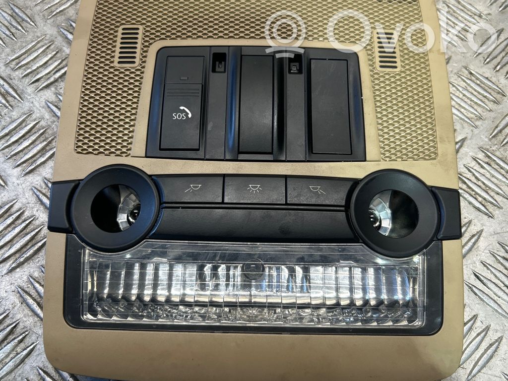 BMW X5 E70 Etuistuimen valo 