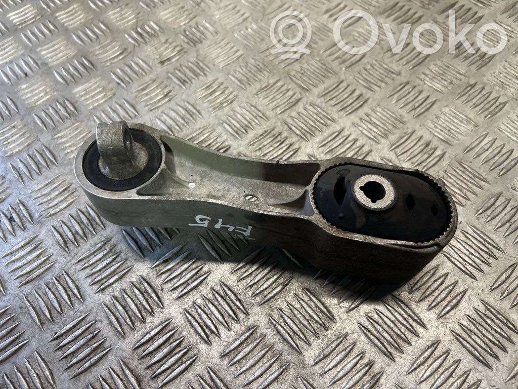 Engine mount bracket   6875190