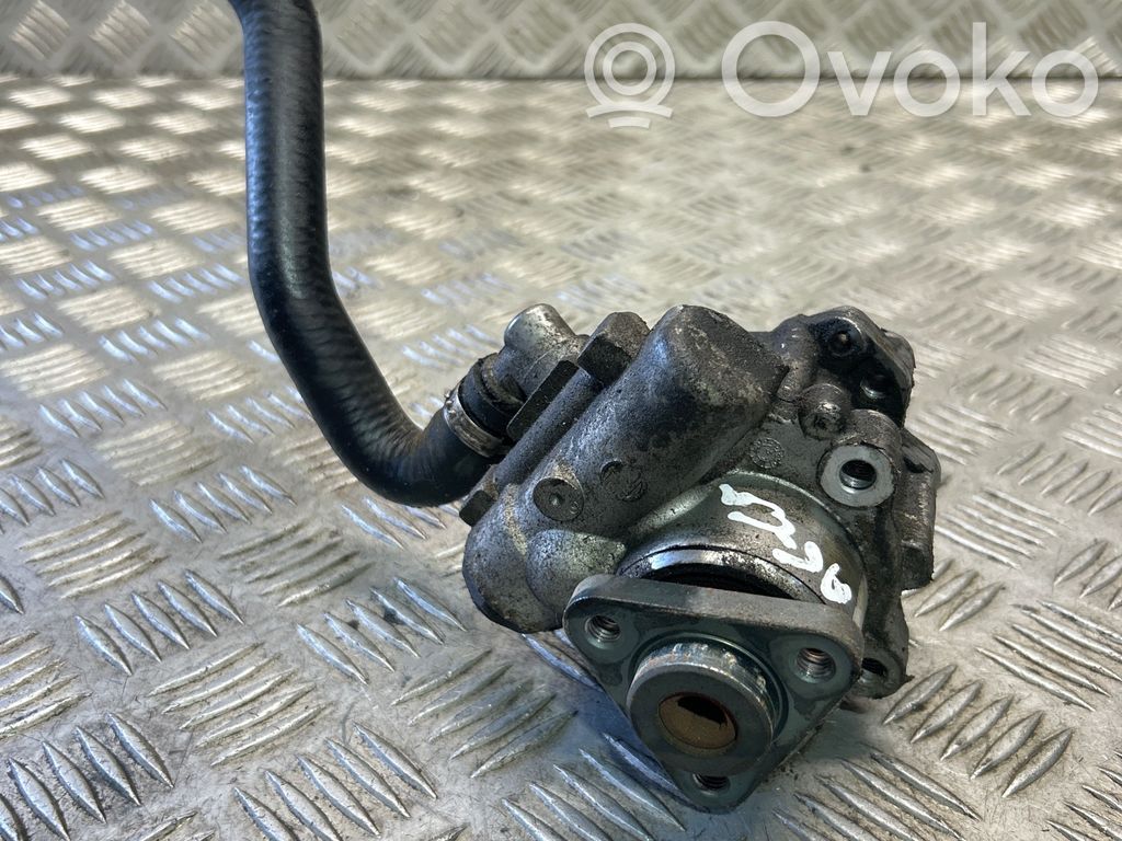 Audi A6 S6 C5 4B Ohjaustehostimen pumppu 