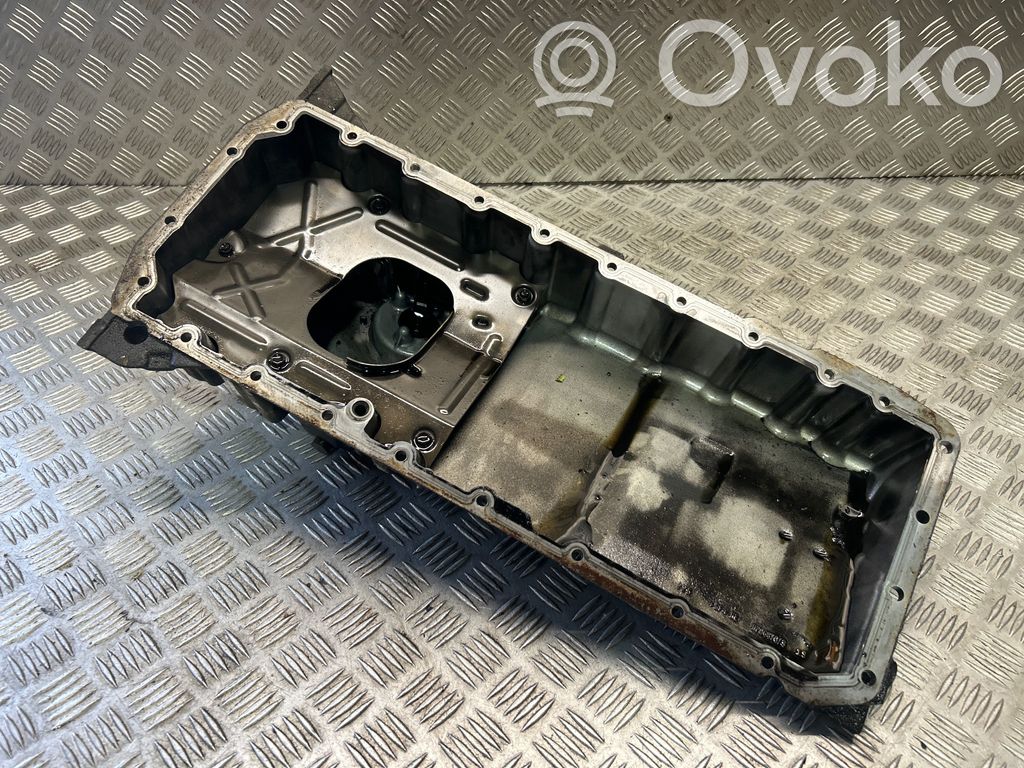 BMW 5 E39 Картер 