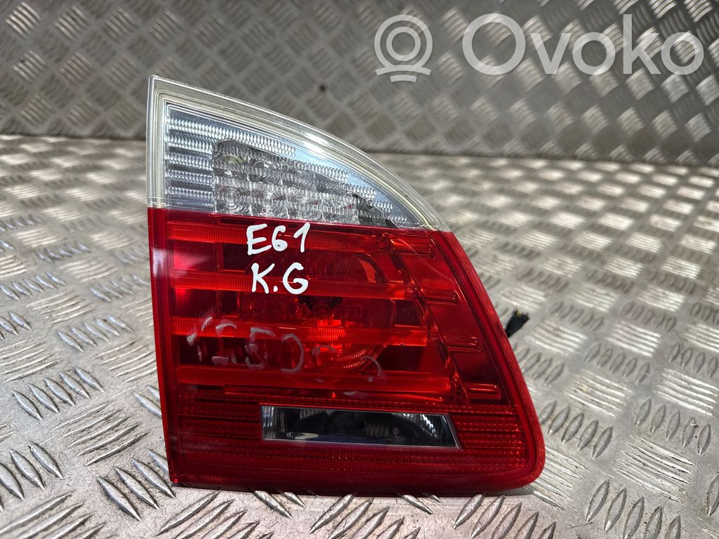 BMW 5 E60 E61 Galinis žibintas dangtyje 