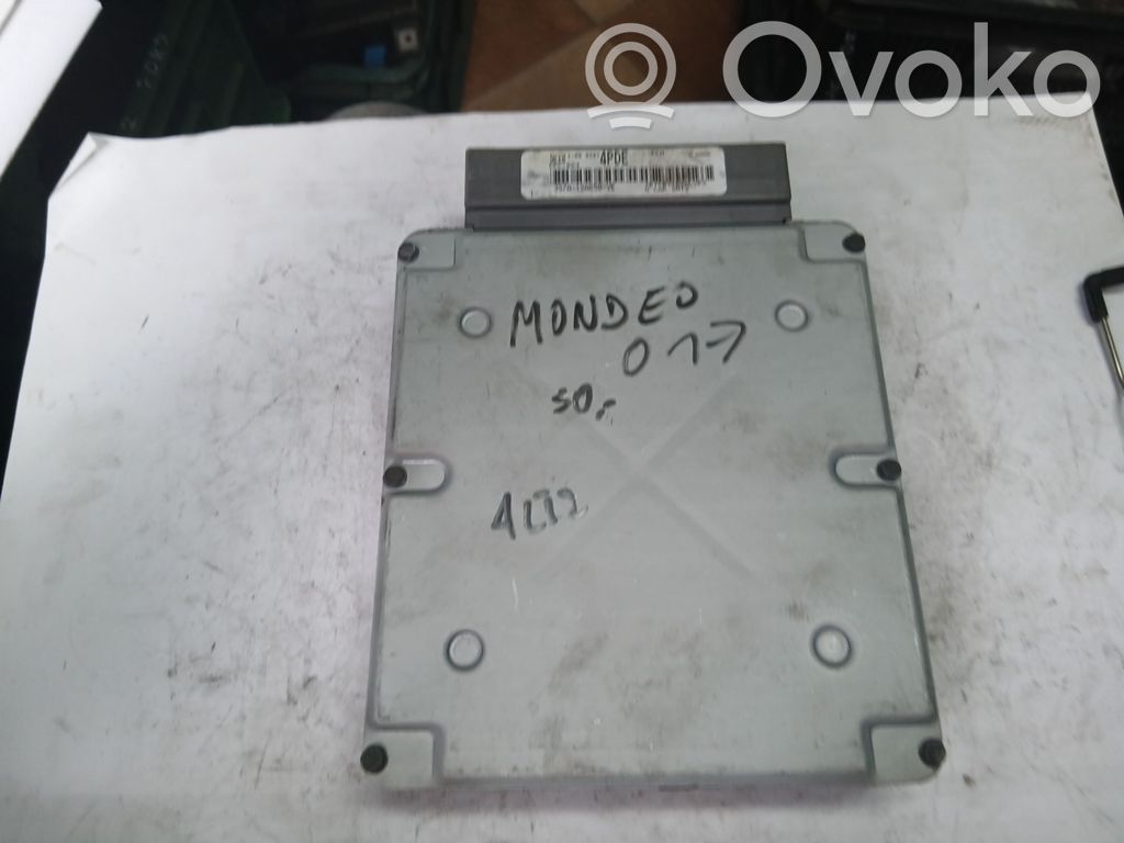 Ford Mondeo Mk III Engine control unit/module 