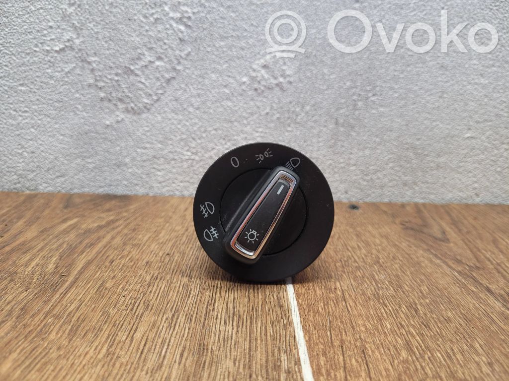 Seat Toledo IV (NH) Interruptor de luz 
