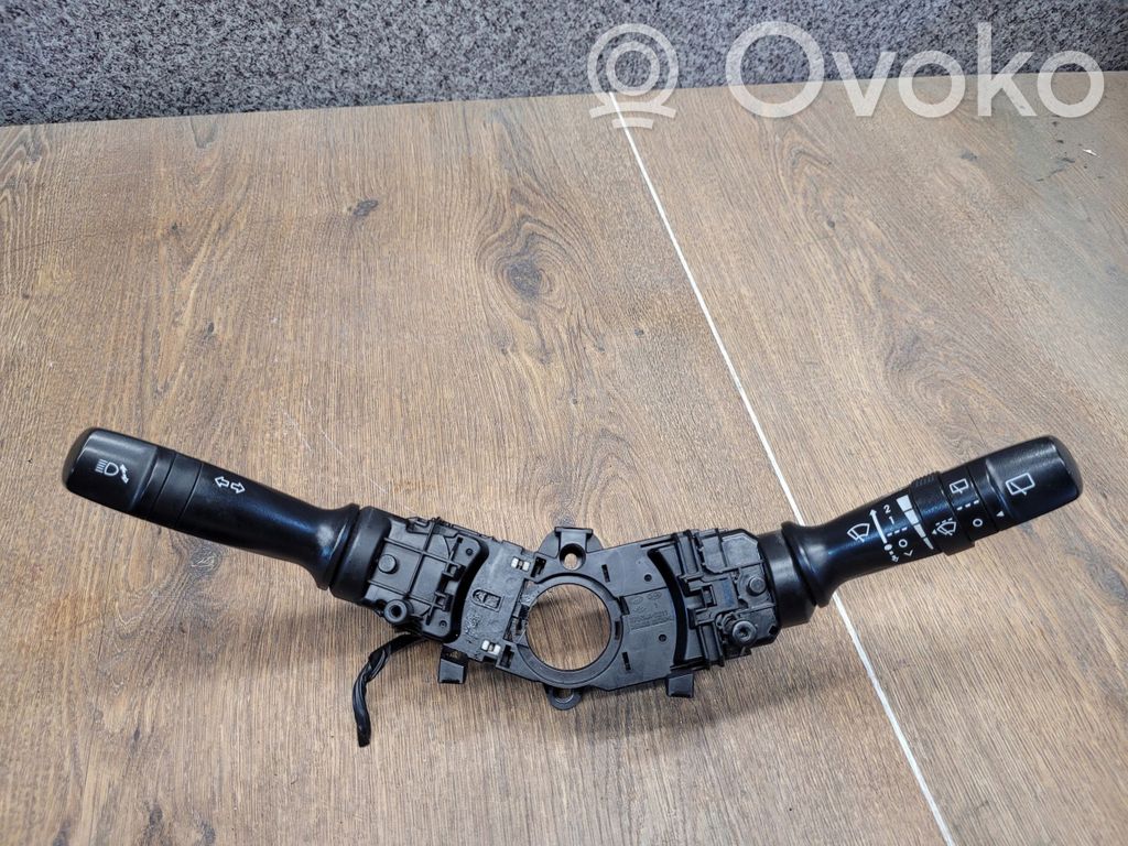 Hyundai i40 Bloc semnalizator și ștergător parbriz 