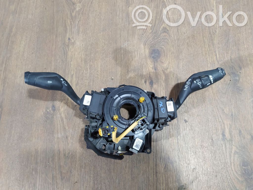 Tailgate/trunk/boot open switch   14B522