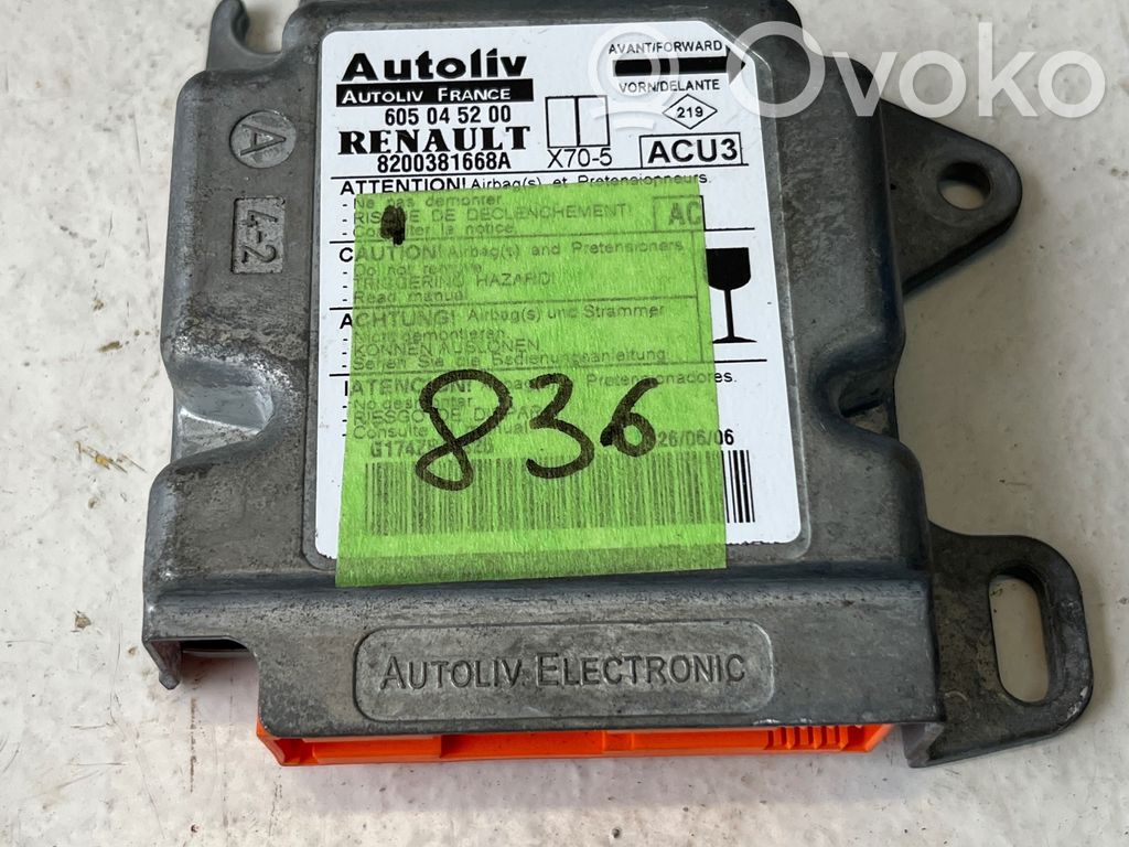 Renault Master II Airbag control unit/module 