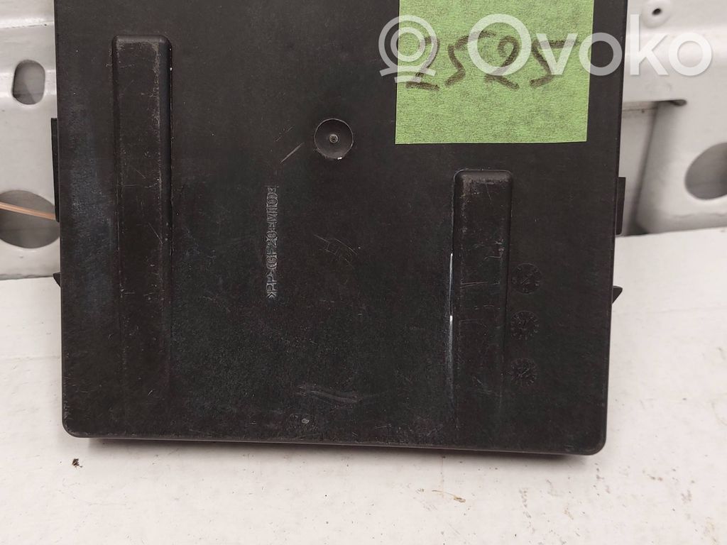 Renault Master III Fuse module 