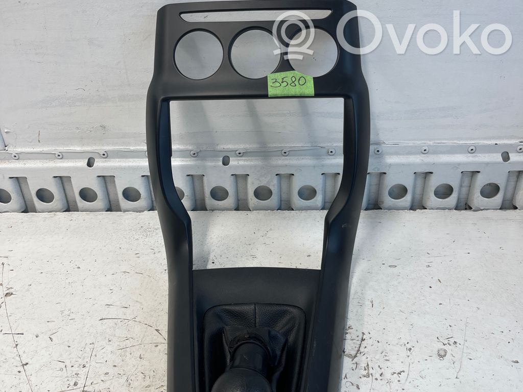 Citroen C3 Pavarų perjungimo svirties apdaila (plastikinė) 