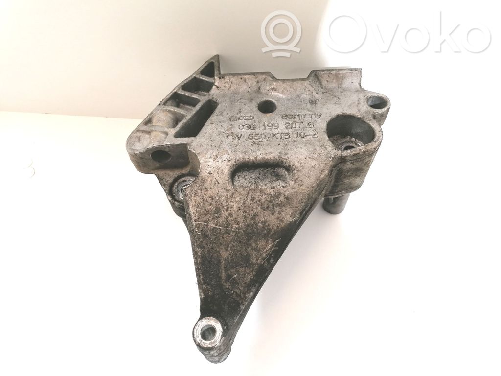 Volkswagen PASSAT B6 Engine mounting bracket 
