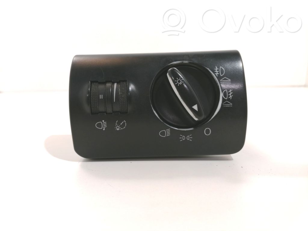 Audi A6 S6 C5 4B Light switch 