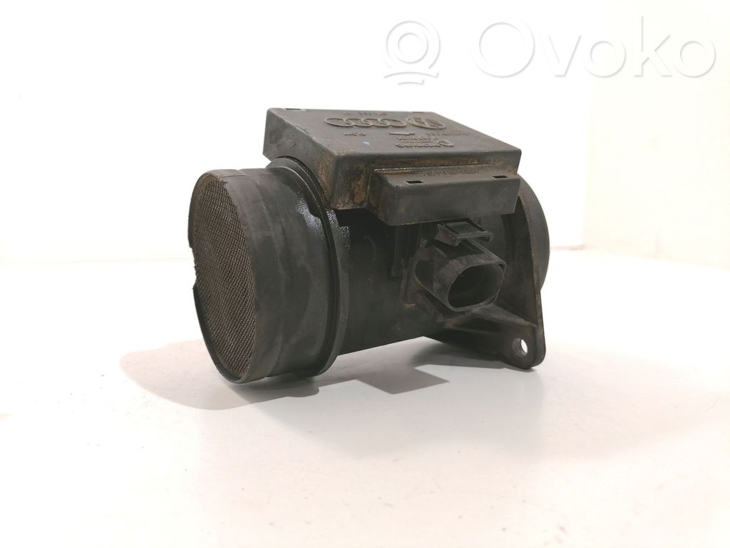 Volkswagen PASSAT B4 Mass air flow meter 
