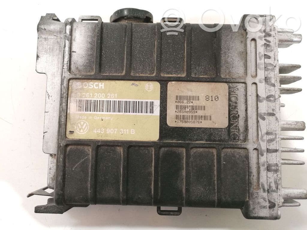 Volkswagen PASSAT B3 Engine control unit/module 
