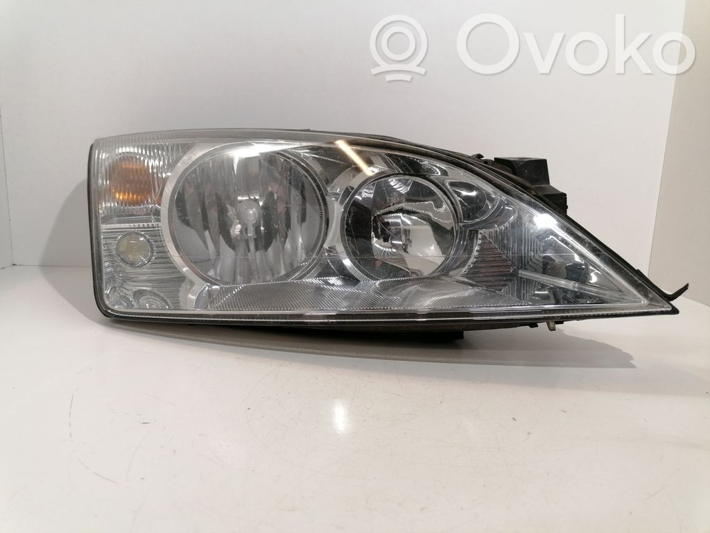 Ford Mondeo Mk III Headlight/headlamp 