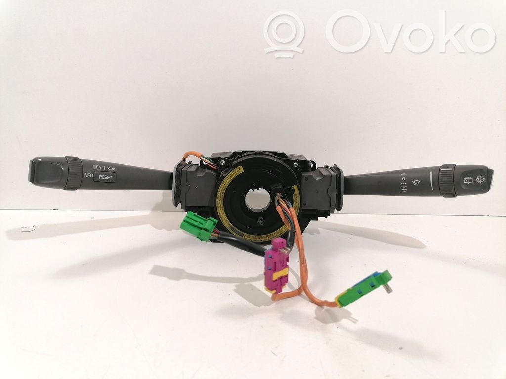Volvo V70 Wiper turn signal indicator stalk/switch 