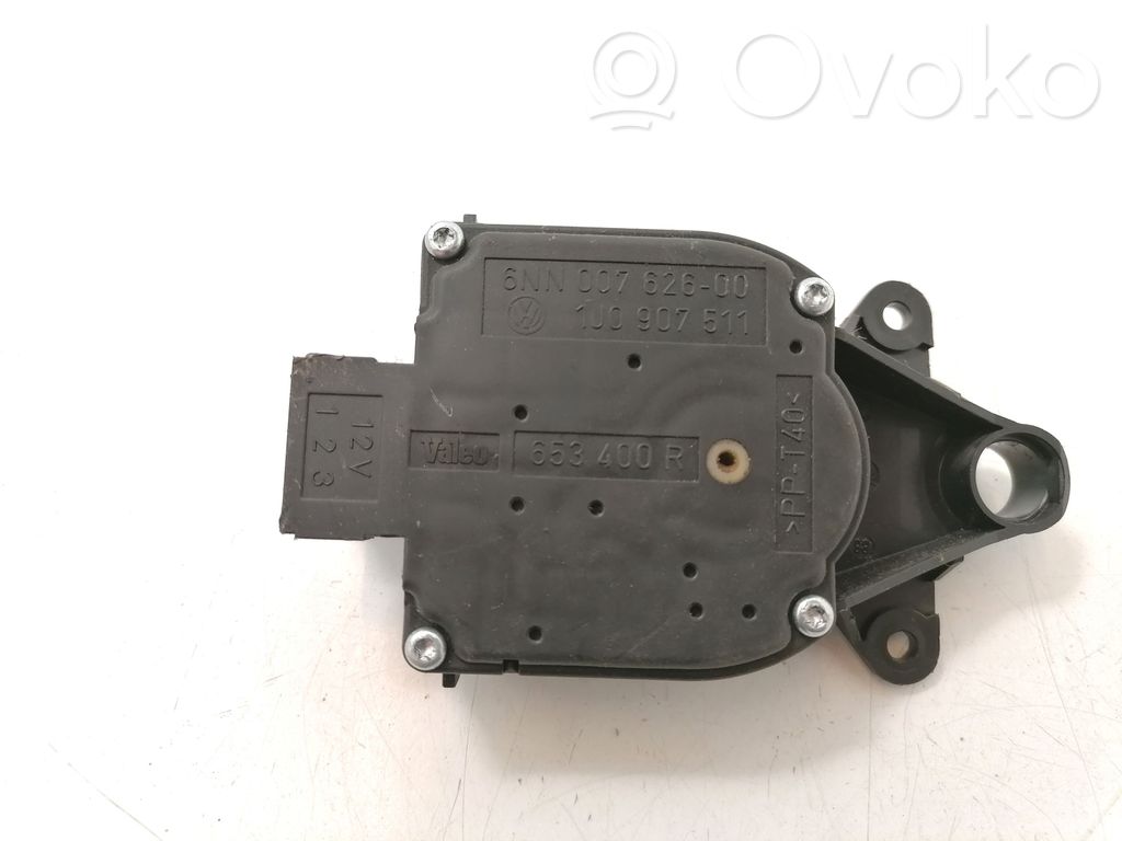 Audi A3 S3 8L Silniczek nagrzewnicy 