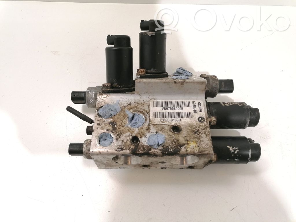 BMW 5 E60 E61 Aktiivijousituksen ohjaus/venttiilikokoonpano 