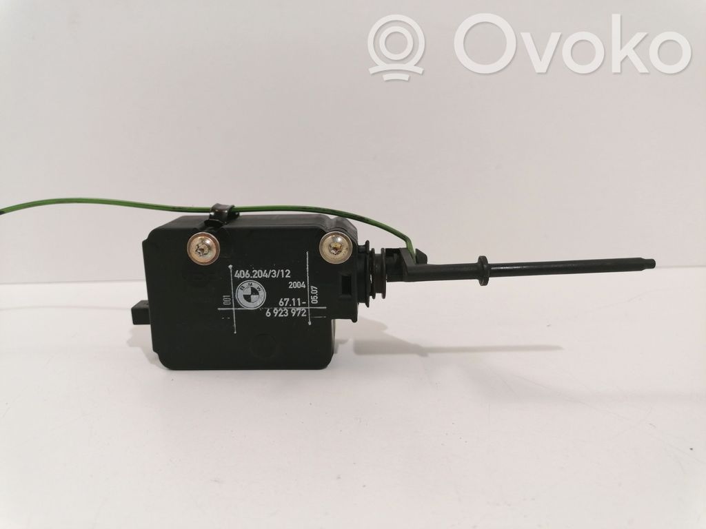 BMW 7 E65 E66 Fuel tank cap lock 