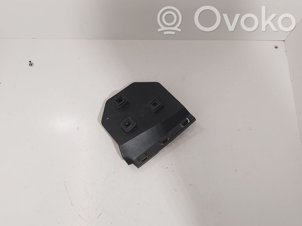 Volvo V50 Galinis laikiklis bamperio 