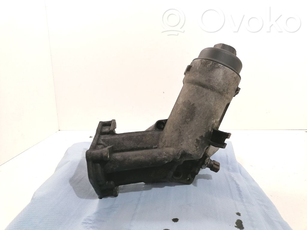 BMW 3 E90 E91 Oil filter mounting bracket 