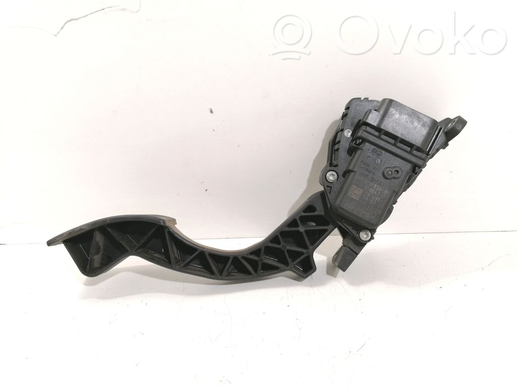 Volvo V50 Accelerator throttle pedal 