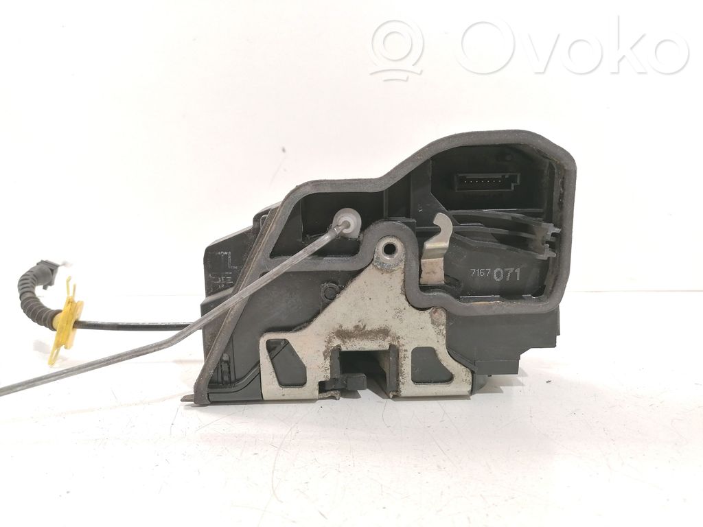 BMW 5 E60 E61 Front door lock 