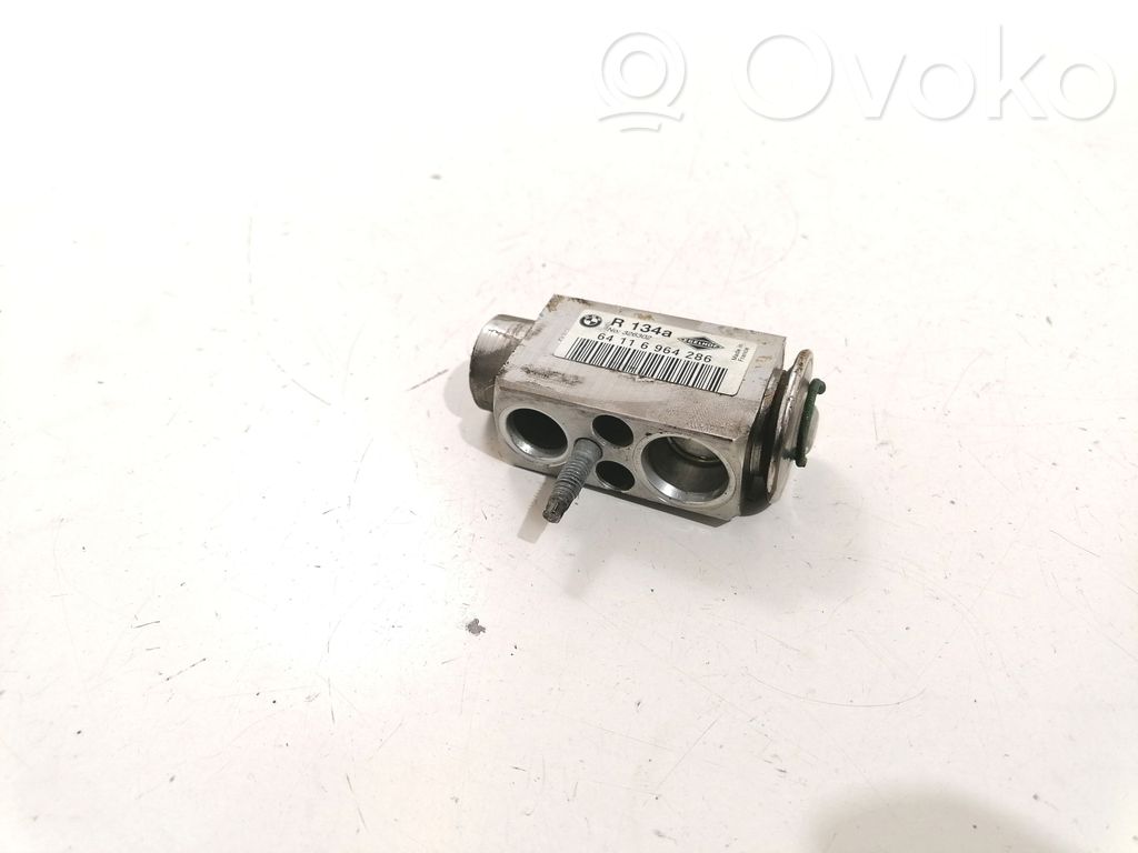 BMW 5 E60 E61 Air conditioning (A/C) expansion valve 