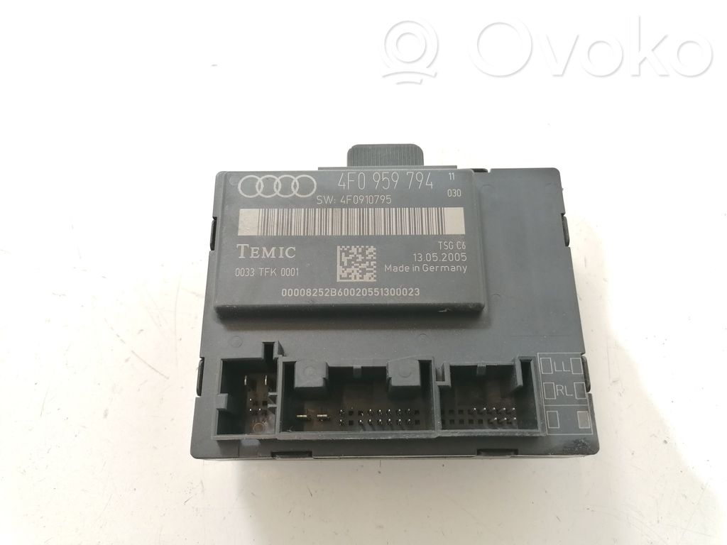 Unité de commande module de porte   4F0959794