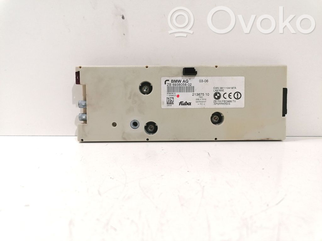BMW 7 E65 E66 Antenos stiprintuvas 