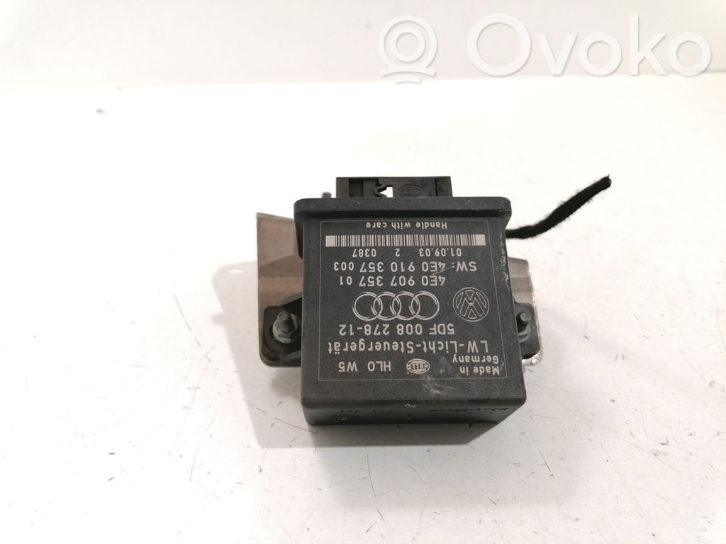 Audi A8 S8 D3 4E Light module LCM 
