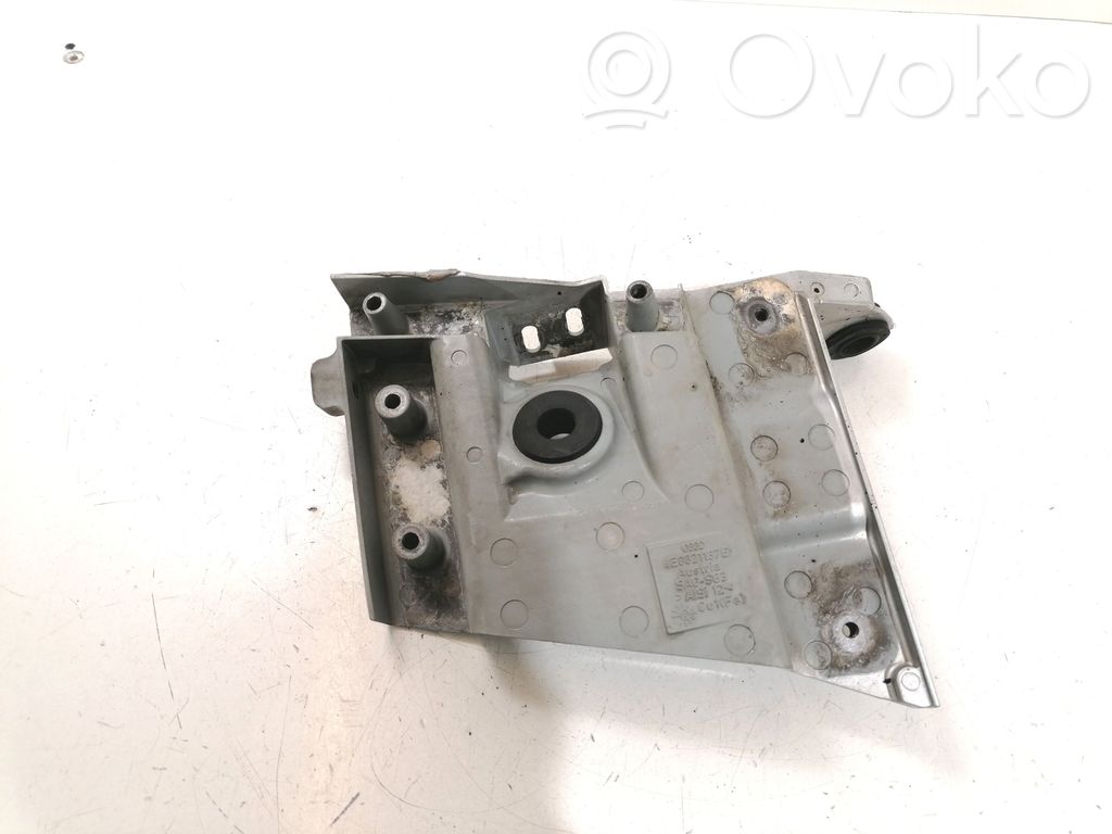 Front bumper mounting bracket   4E0821137E