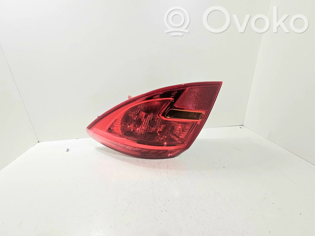 Opel Meriva B Galinis žibintas kėbule 