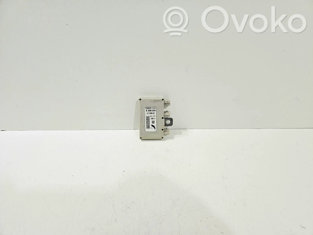 BMW 7 E65 E66 Aerial antenna amplifier 