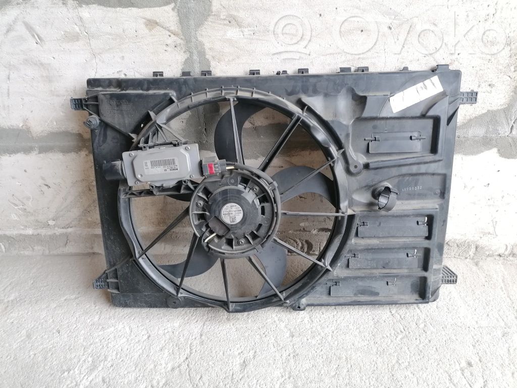 Volvo V40 Electric radiator cooling fan 