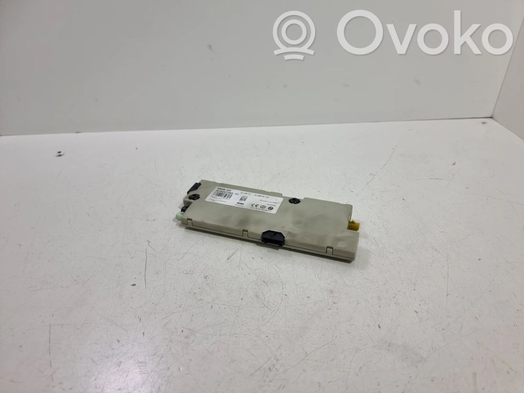 BMW 5 F10 F11 Aerial antenna amplifier 