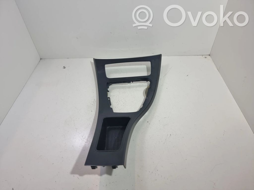 BMW 3 E92 E93 Cita veida salona detaļa 