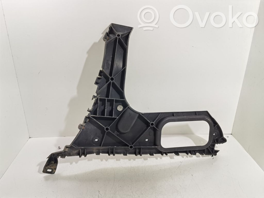 Audi Q7 4L Rear bumper mounting bracket 