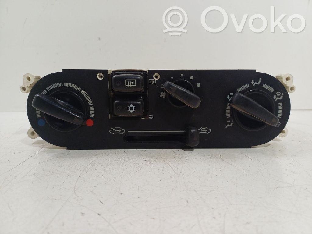 Mitsubishi Colt Climate control unit 