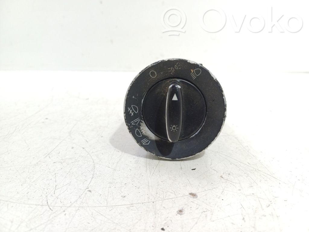 Audi A6 S6 C5 4B Light switch 