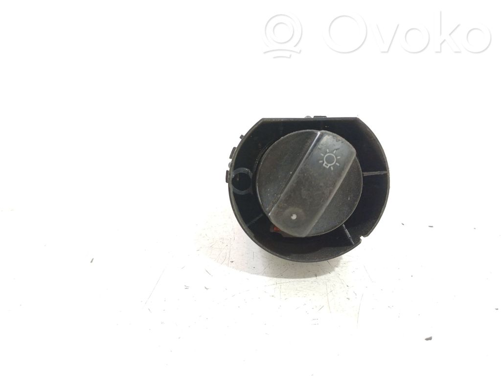 Audi A4 S4 B6 8E 8H Light switch 