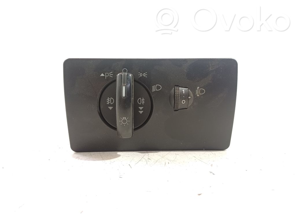 Ford Mondeo Mk III Przełącznik świateł 