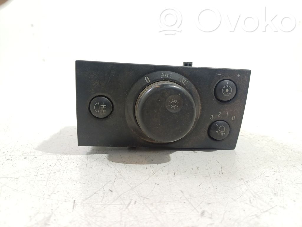 Opel Vectra C Light switch 