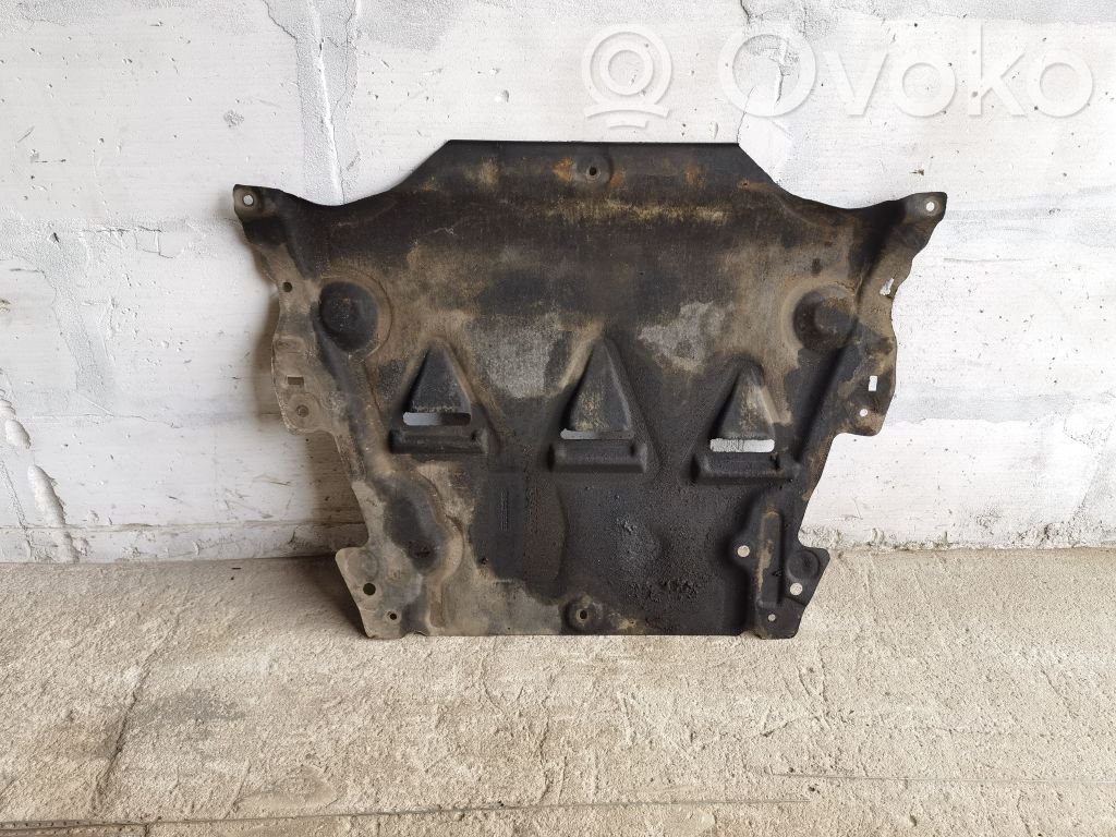Volvo S60 Engine splash shield/under tray 