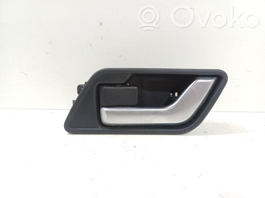 Land Rover Freelander 2 - LR2 Manecilla interna puerta delantera 