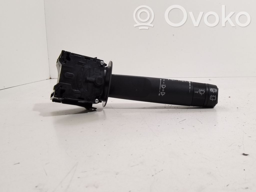 Opel Mokka Wiper control stalk 