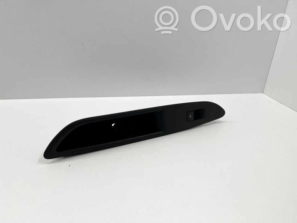 Opel Mokka Electric window control switch 